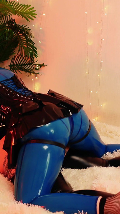Spectacular moment from "Latex Backstage Video From Movie Making"