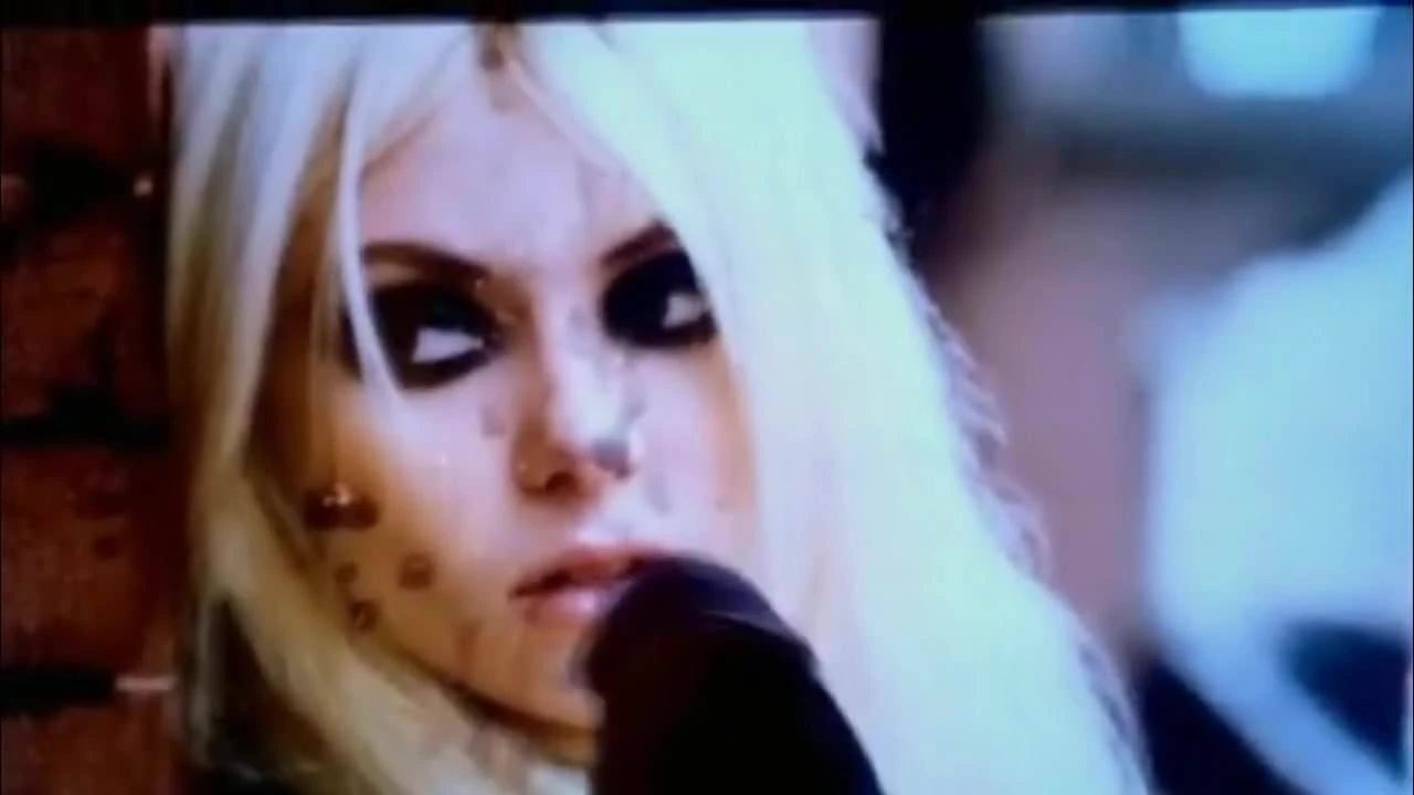 暨致敬Taylor Momsen