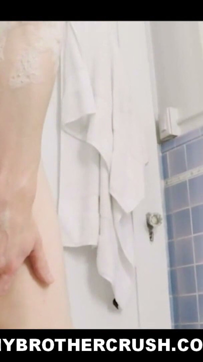 Little Stepbrother Fucked By Older Stepbrother In Bathtub | Clip 1