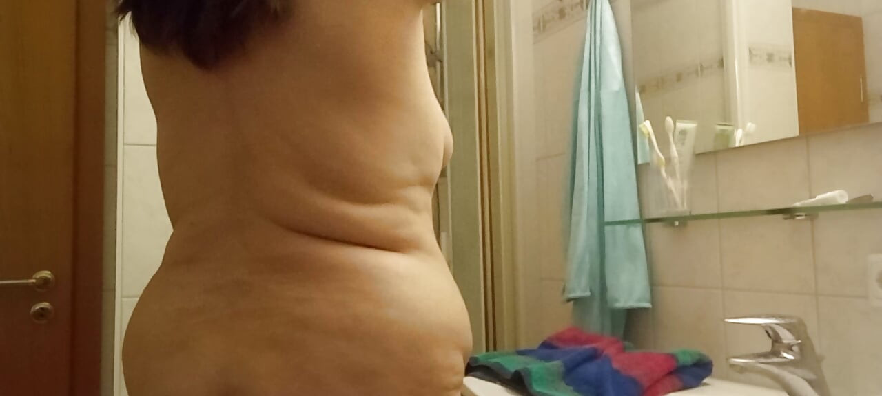 Fat Mature BBW Takes a Shower, Eva Pur Shows Off Her Curves Part 1