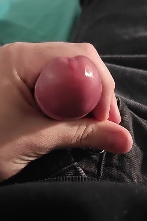 不得不撸管我太饥渴了