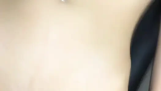 Model kolombia dengan pinggang aduhai lagi asik ngentot