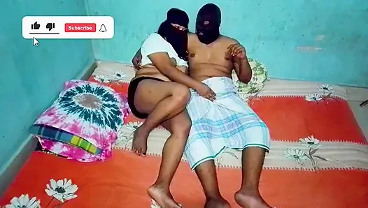 Very tight pussy fucked Village teen girl , desi teen hard fucking xxx video 👌