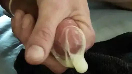 Straight friend takes video while I am wankig my big cock and filing a condom