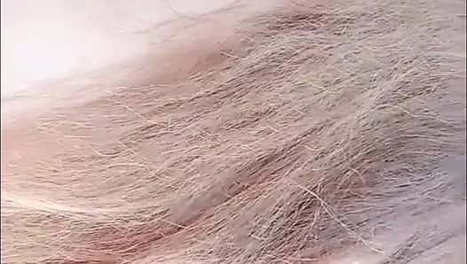 Çekici fahişe Sabrinahole aç kaldı ve lezzetli ve sulu bir yarak yedi