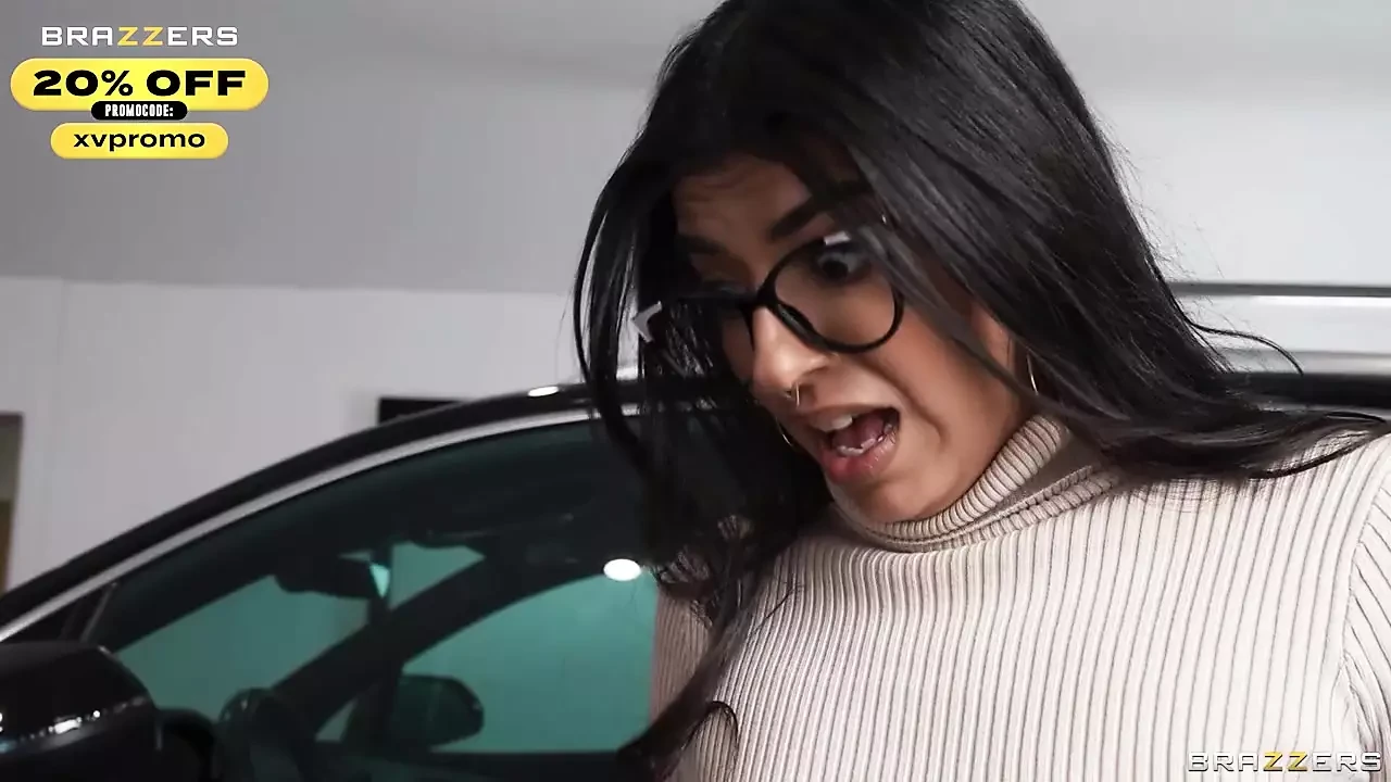 浪荡公子套装。Penny Barber，Jasmine Sherni - Brazzers
