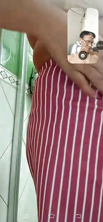 Assy wants video sex this morning