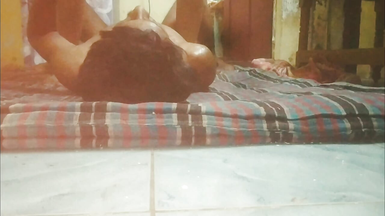 My stepsister sitting on my face and done pissing I swallow all her Piss