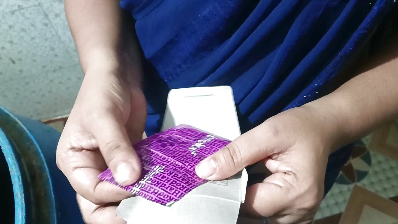 Hot Padosi Bhabhi ke sath Sex kiya jb uske pati ghar nhi ta