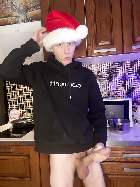 Imagining Stepbrother Seduction Causes Twink Massive Squirt