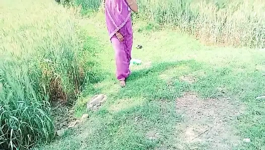 dorf bhabhi fickt heißes video