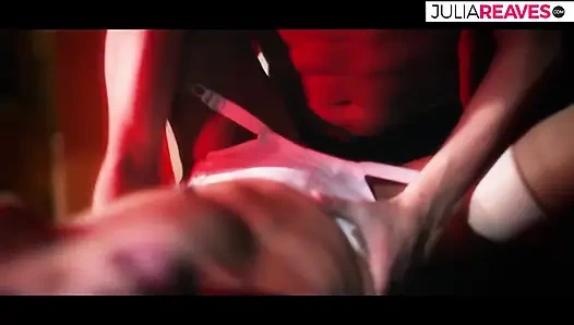 Geiles mädchen wird bis zum orgasmus geleckt