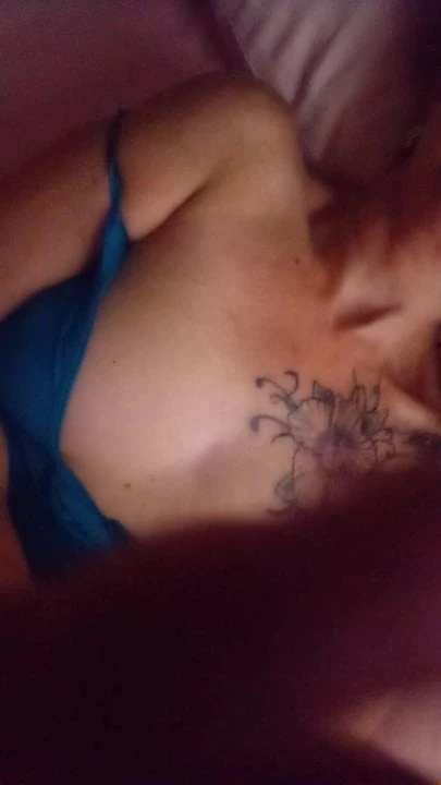 Slutty Gilf Trish Getting Ready to Fuck in her pussy and ass