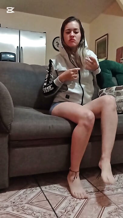 My sister-in-law dances for me to break her ass
