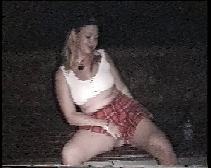SHELLEY DOGGING WHORE