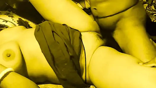 Bhabi cantik dengan seks shari dengan devar dengan kontol besar.