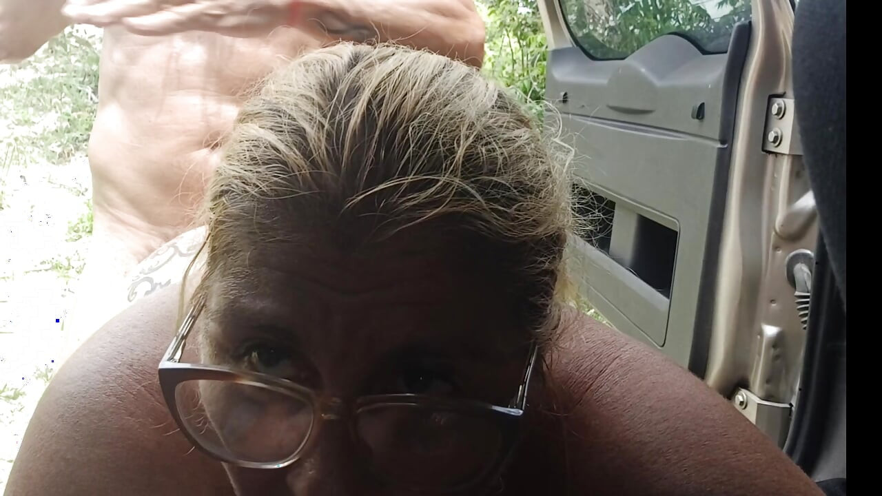 Katia Heffner Brezilya plajlarında