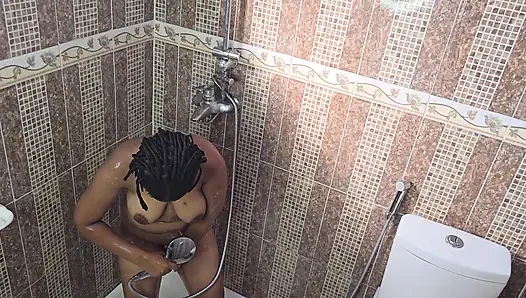 MASTURBATE HER PUSSY IN THE BATHROOM FULL VIDEO