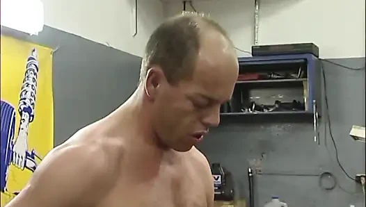 Mechanic fucks the horny customer