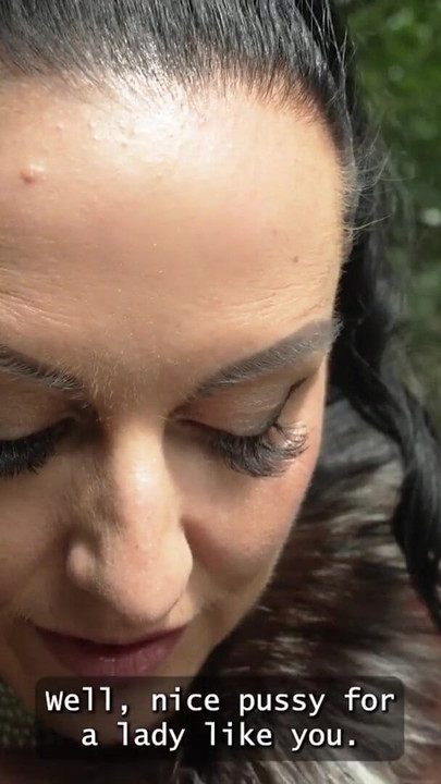 Nezaobilazan trenutak iz "MATURE4K. Texas Patti ima divlji perverzni seks u češkim šumama"