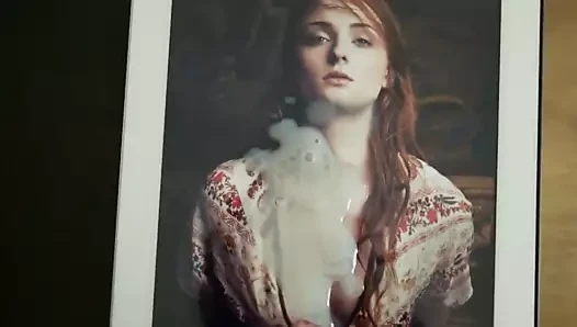 Sophie Turner'da Cum - Haziran 2016