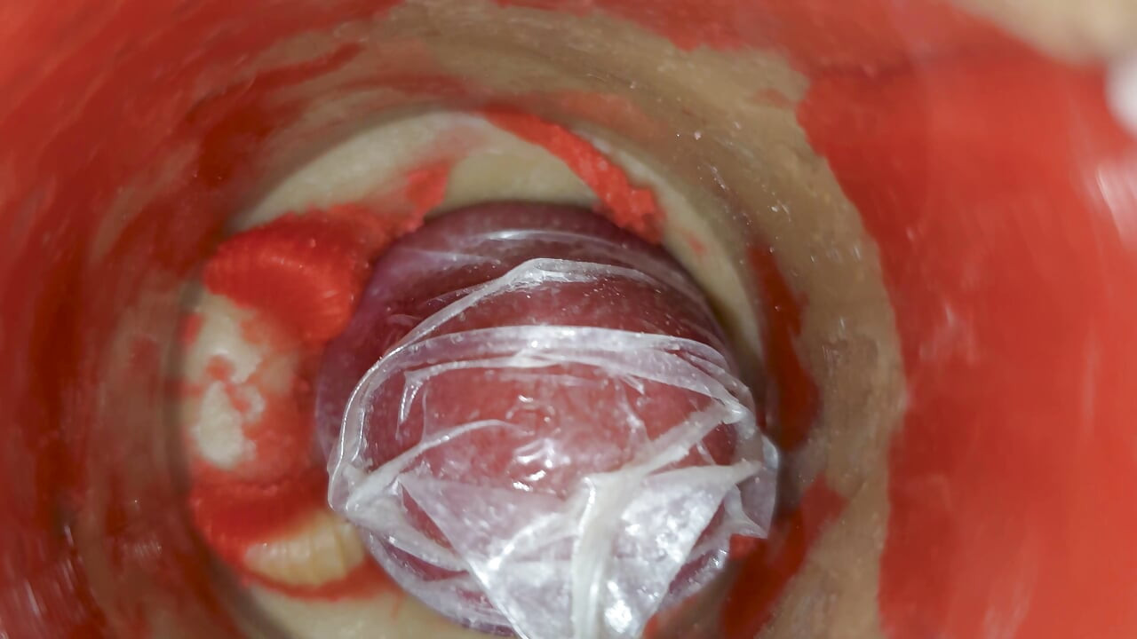 無法控制的浪湧讓陰戶充滿無盡的內部壓力