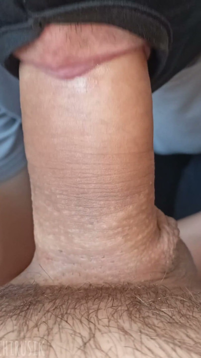 Young sucker and cum fountains from daddy 's big dick ! | Clip 1