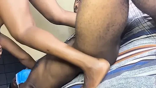 Hunkbashi Хардкорно Буюет Мокрую Сочную Киску Хорошенькой Тонкой Тени