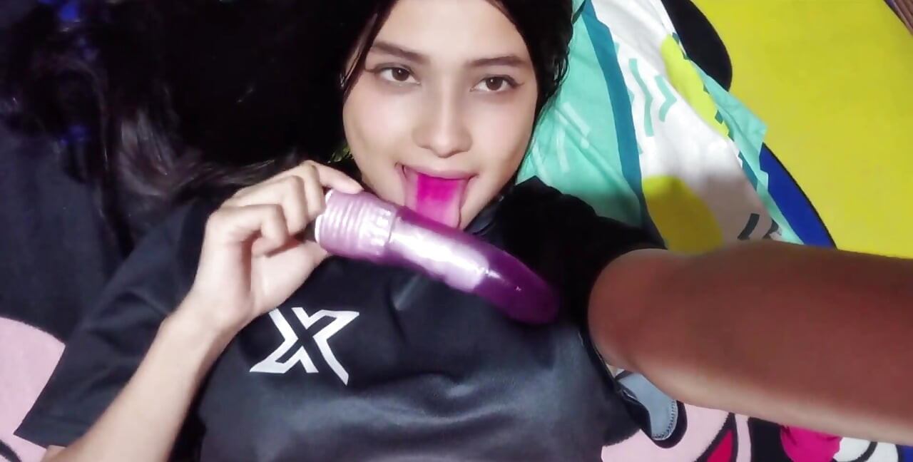 เพื่อนบ้านของฉันชอบแบ่งปันเมียของเขาถ่ายเองของจริง