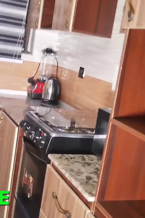 Cómo hijastro se folla a su madrastra