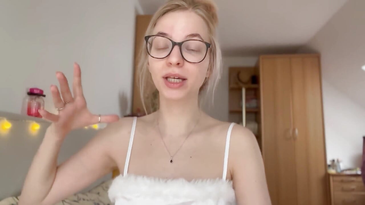 Femdom 2.0 - All You Need to Know About Female Dominance
