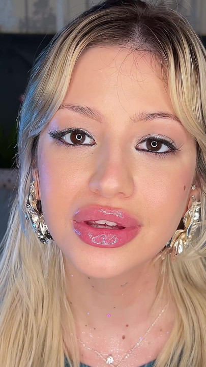 Sensual Lips Tease & Gloss to Lipstick Transformation - Close up Lip Fetish