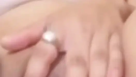 Эпизод с киской и сиськами