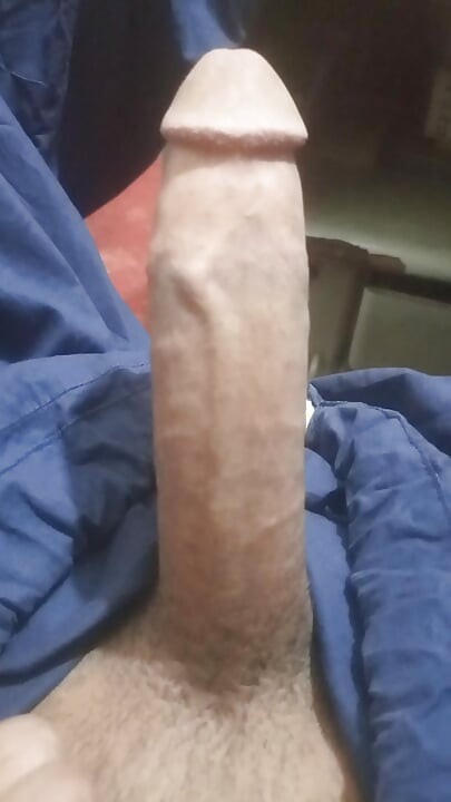 Anyone who wants to work with me in a video, male or female, shemale, can contact me.