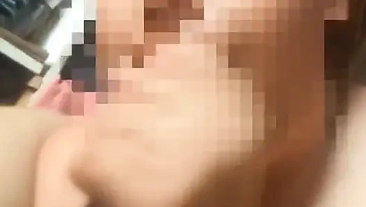 Моя золовка хорошо его сосет