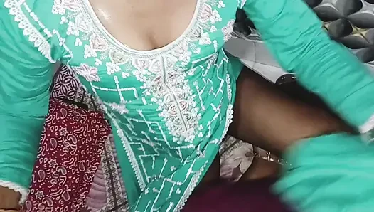 Echtes desi-mädchen green salwar harter fick - selbstgedreht