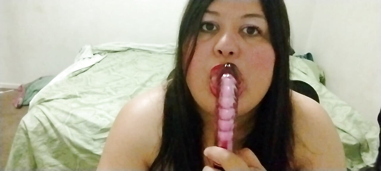 Bridivine Obsessed with Sucking on Her Big Dildo