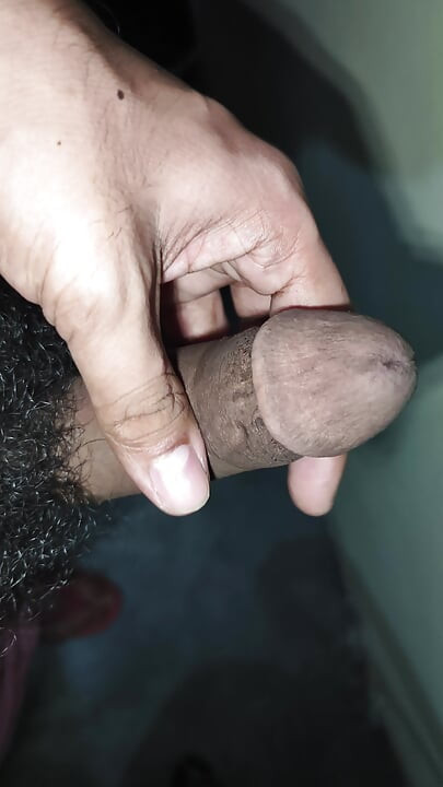 Indian boy cleaning dick(Lund) for the first time...