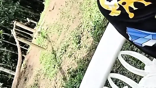 Porno aktrisi Yulieth Gomez lezzetli amcığını gösteriyor