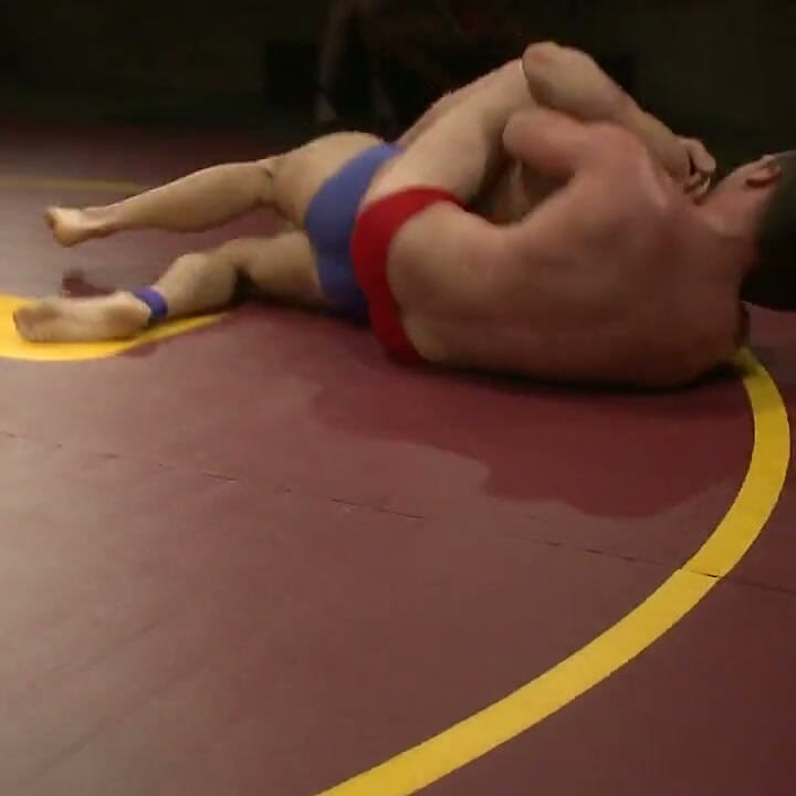 Bryan Cole the Constrictor Vs. Hayden the Swank Richards
