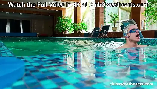 Всплеск бассейна, часть 2 из 3 с Luna Lynx, Таня Рэй, Вилли Regal в ClubSweethearts