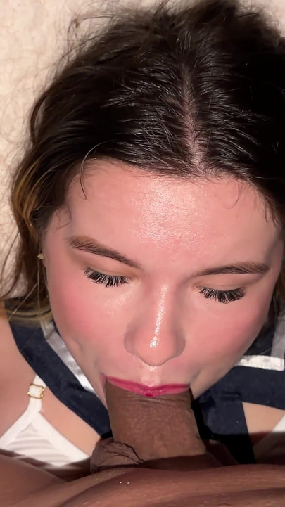 I Fucked a Beautiful Stranger After the Flight, She Went From Pilot to My Semen Depository