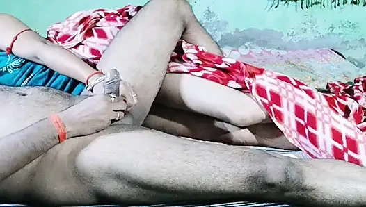 Desi Hot Mom Doggy Style Sex Video Hindi Audio