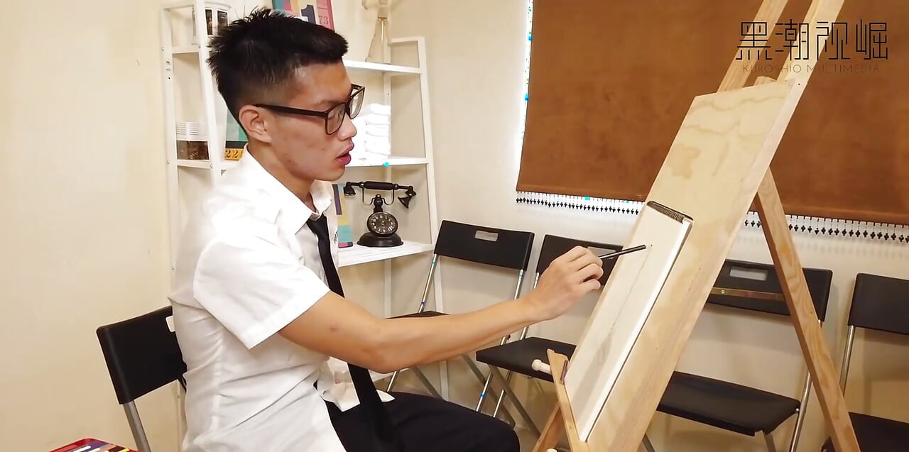 My teacher posing naked for my art lesson, but I get too horny.