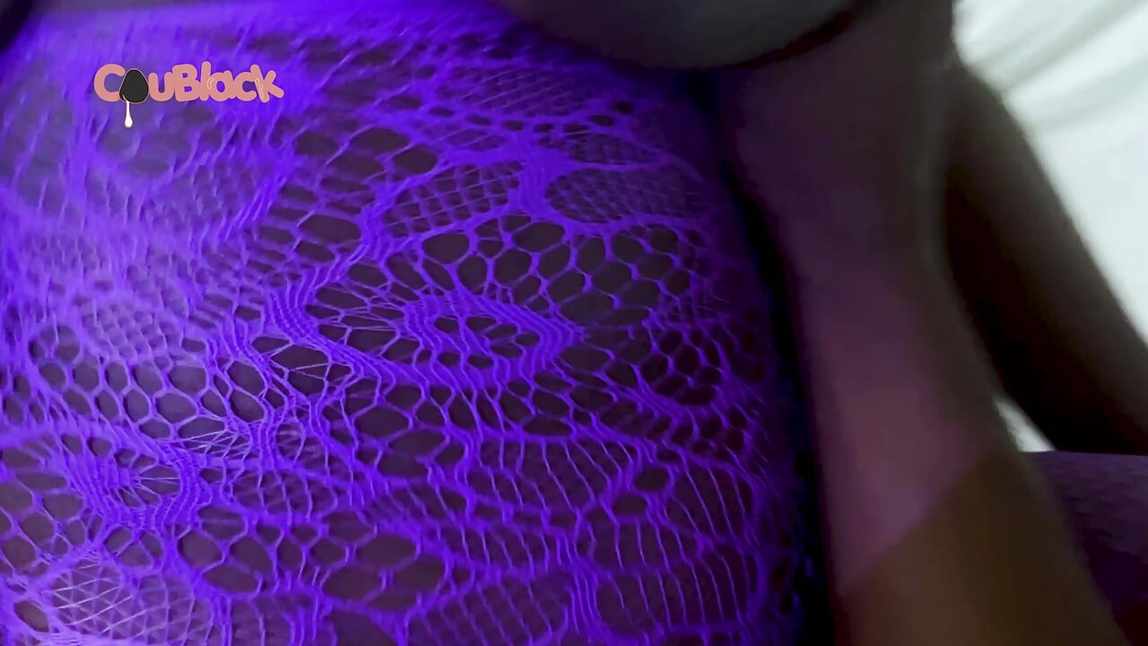 I help my stepmom undress her sexy clothes