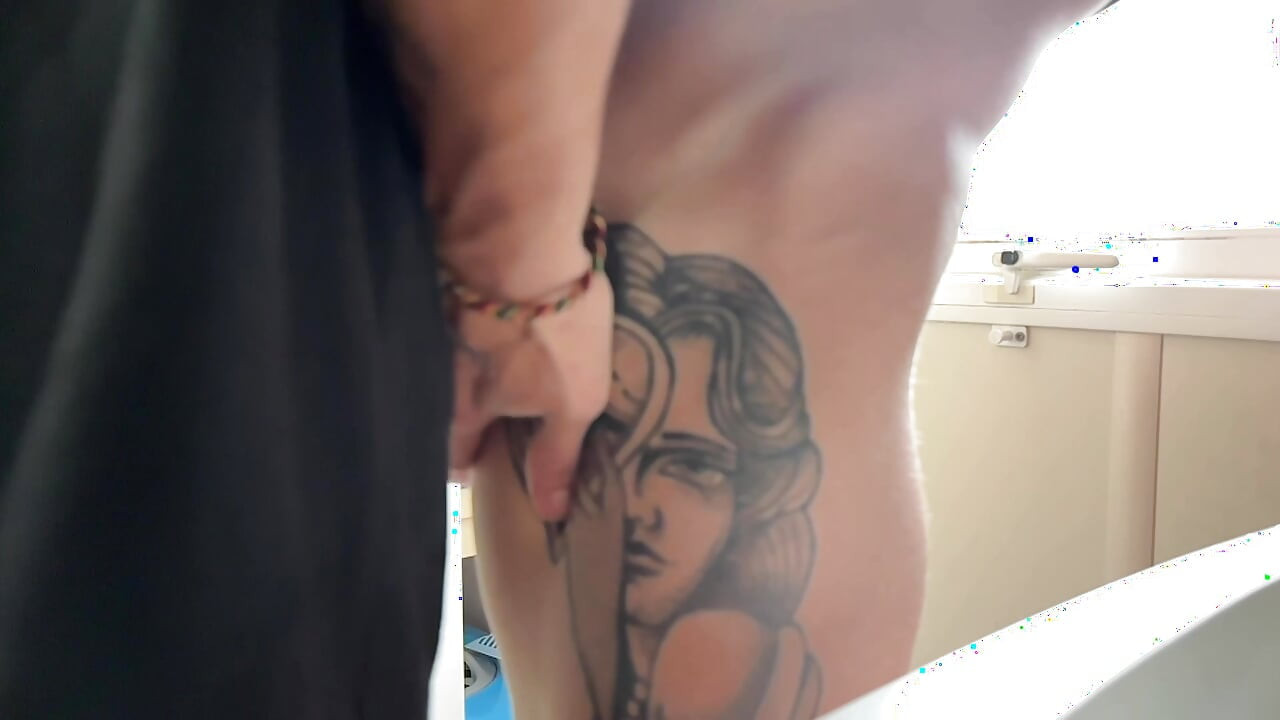 HE SHAVED ME RIGHT BEFORE HE EAT ME