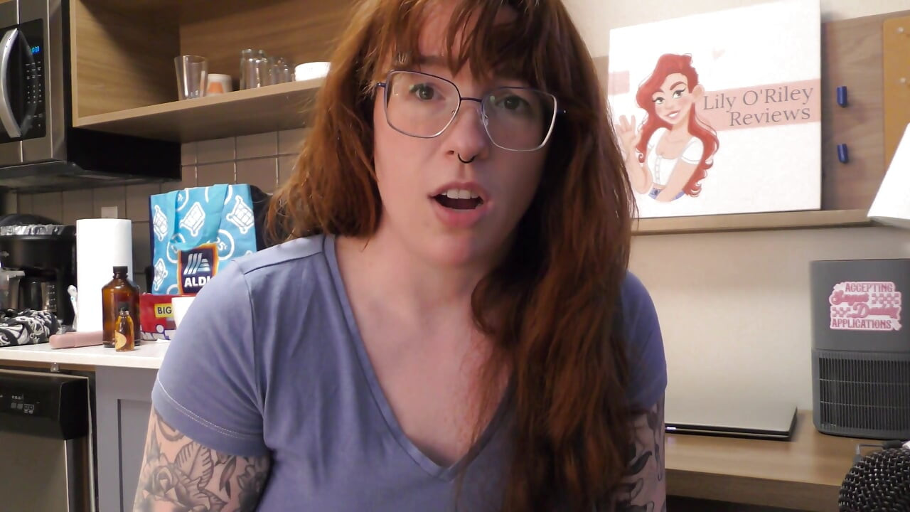 NSFW Review of the Night King Dildo by Uberrime