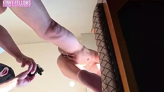 D-cup ofis meleği gırtlağına kadar çekici bir dönemeci içine girerken Minato zarafeti ortaya çıkar