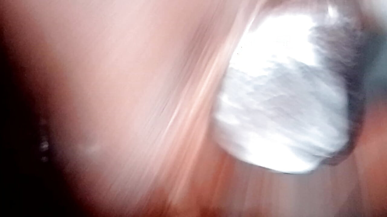 Pissing & Jerking: Nasty Loo Wank Sessions