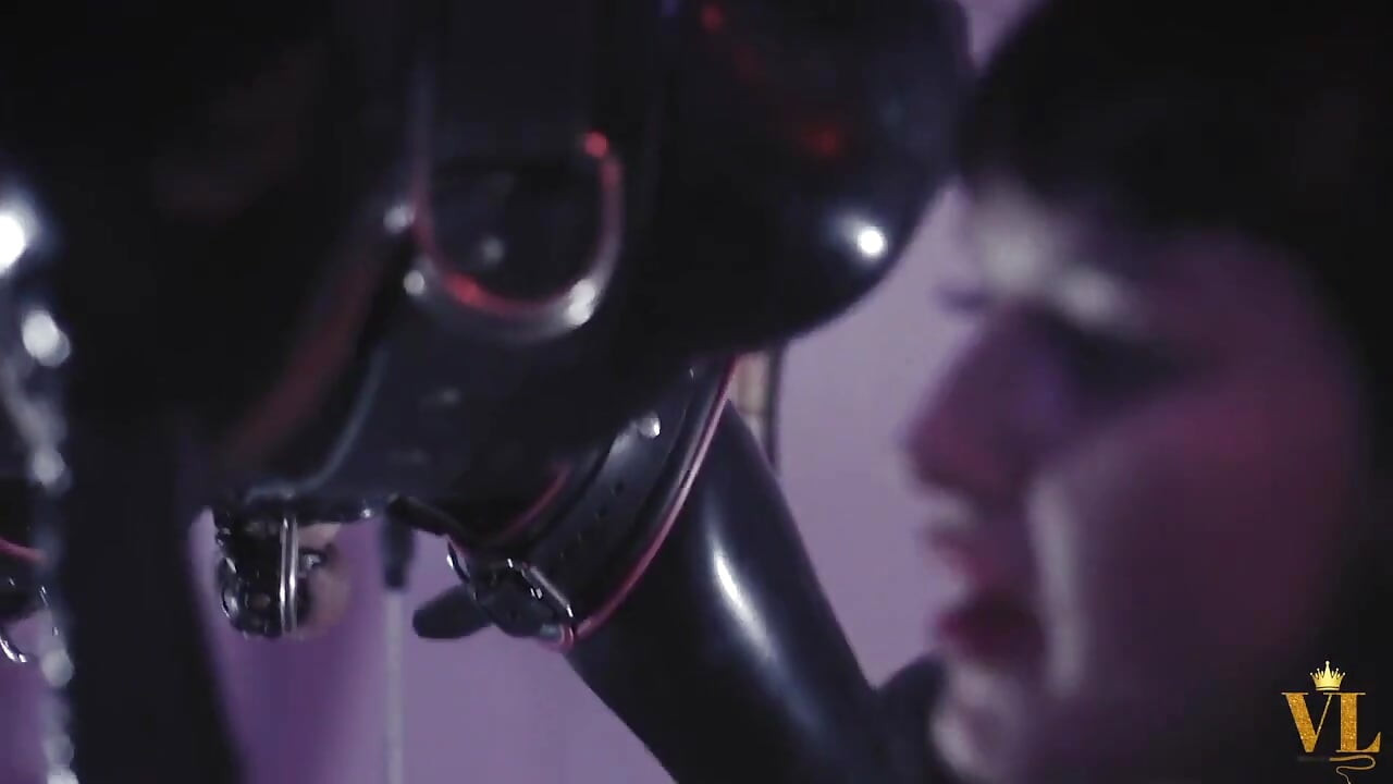 両方の穴に穴を開けています